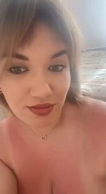Dayane Roman in auto masturbate — leaked masturbate video