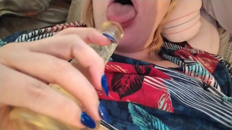 Watch paradisesuncure you looking cute in that polka dot bikini girl — 39:14 bikini clip
