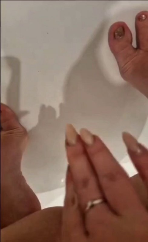 voyeurism internet sites — Silvy V Nude Leaked OnlyFans Photo - 18:13